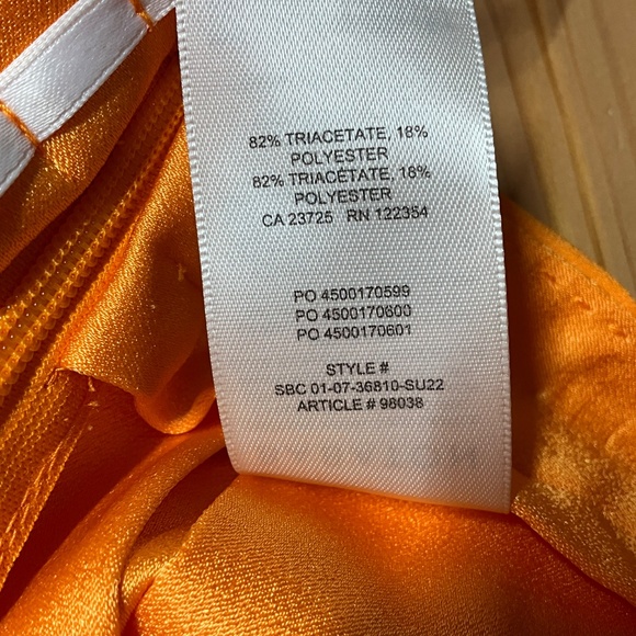 ARITZIA BABATON Pleated Tennis / Schoolgirl Skirt Side Zipper Unlined Sz 8 - Picture 9 of 10